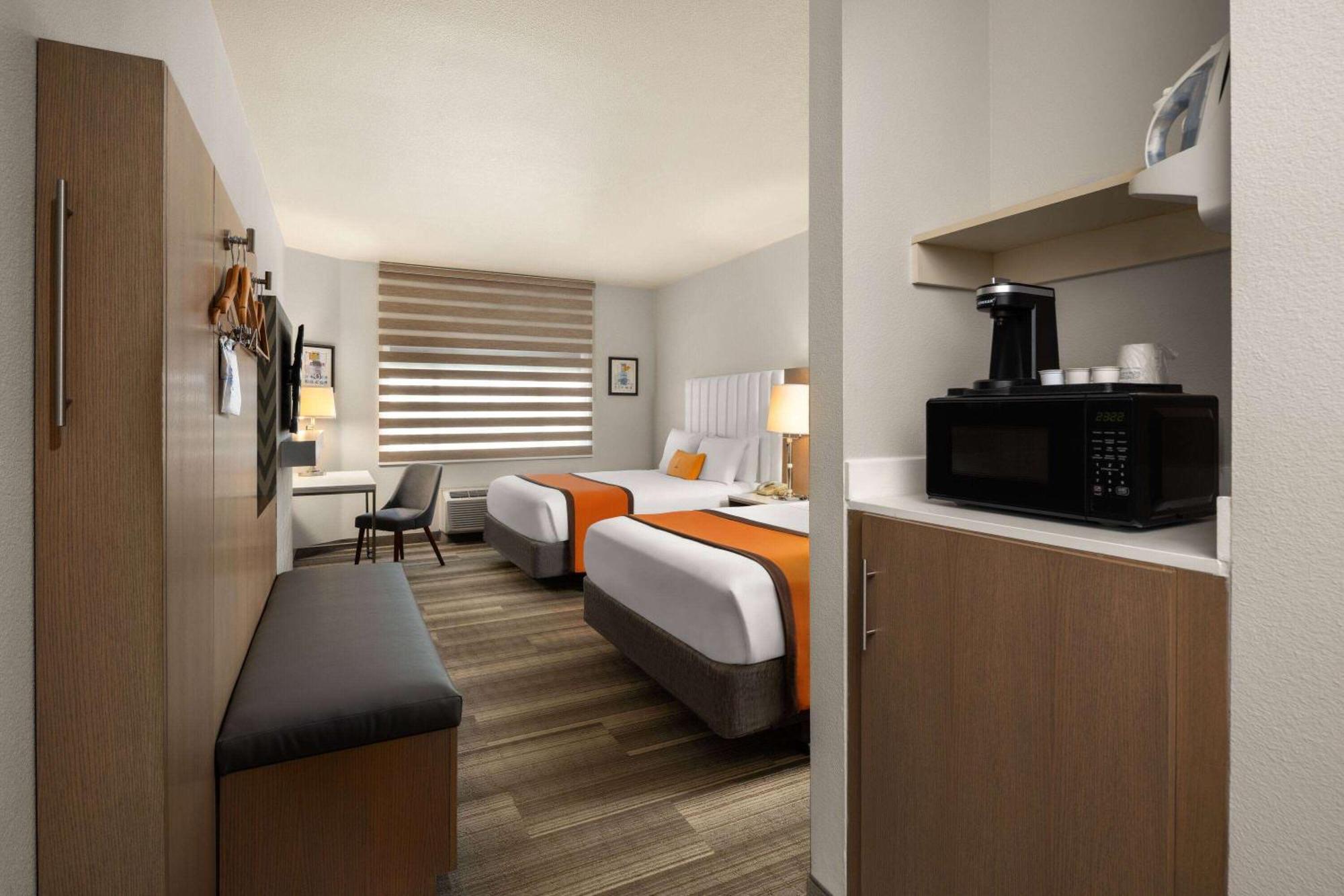Hotel Marguerite South Anaheim - Garden Grove, Trademark Collection By Wyndham Extérieur photo